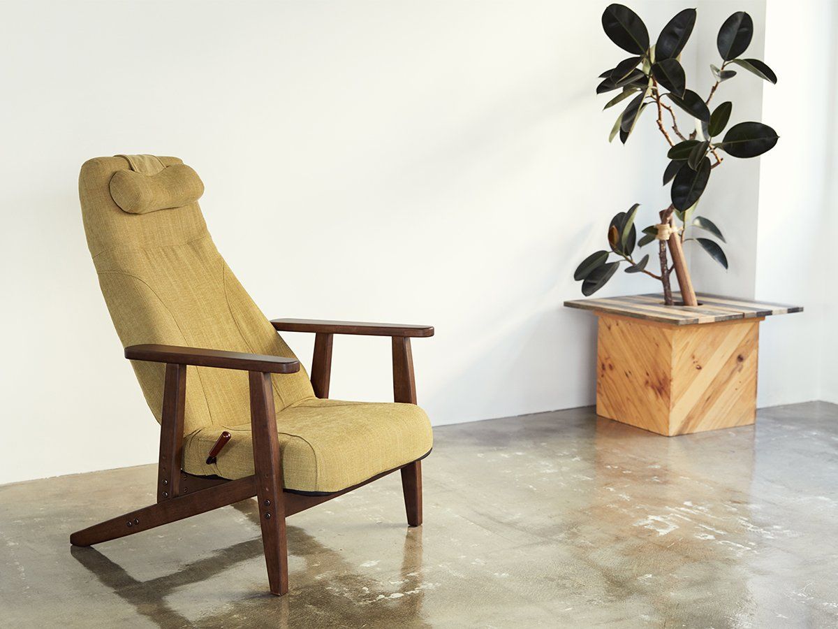 ピントリビングコンフォート リクライニングチェア ヘッドレスト付き