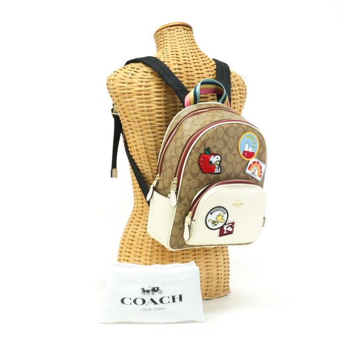 コーチ COACH バックパック PVC / レザー シグネチャー PEANUTS SNOOPY ピーナッツ スヌーピー コラボ C4115 リュック  リュックサック レディース メンズ ベージュ / アイボリー / マルチカラー 美品 中古 mbf04001 - メルカリ