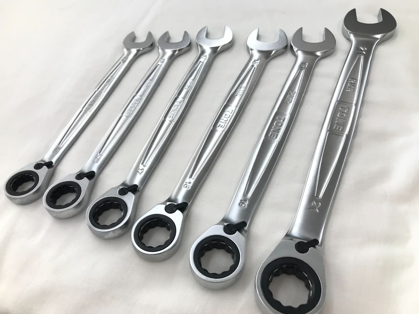 切替式ラチェットめがねレンチセット