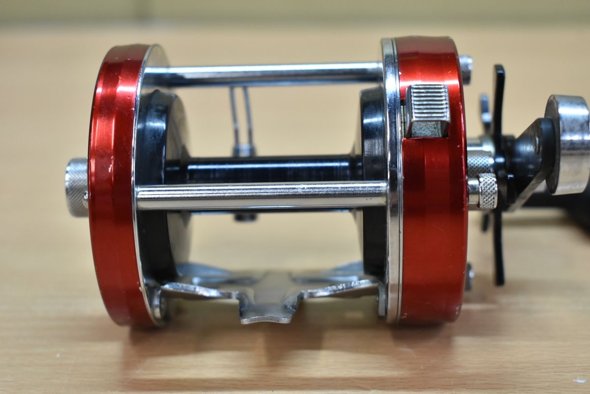 アンバサダー7000 アブ アンバサダー 7000 右巻き 780801 替えハンドル