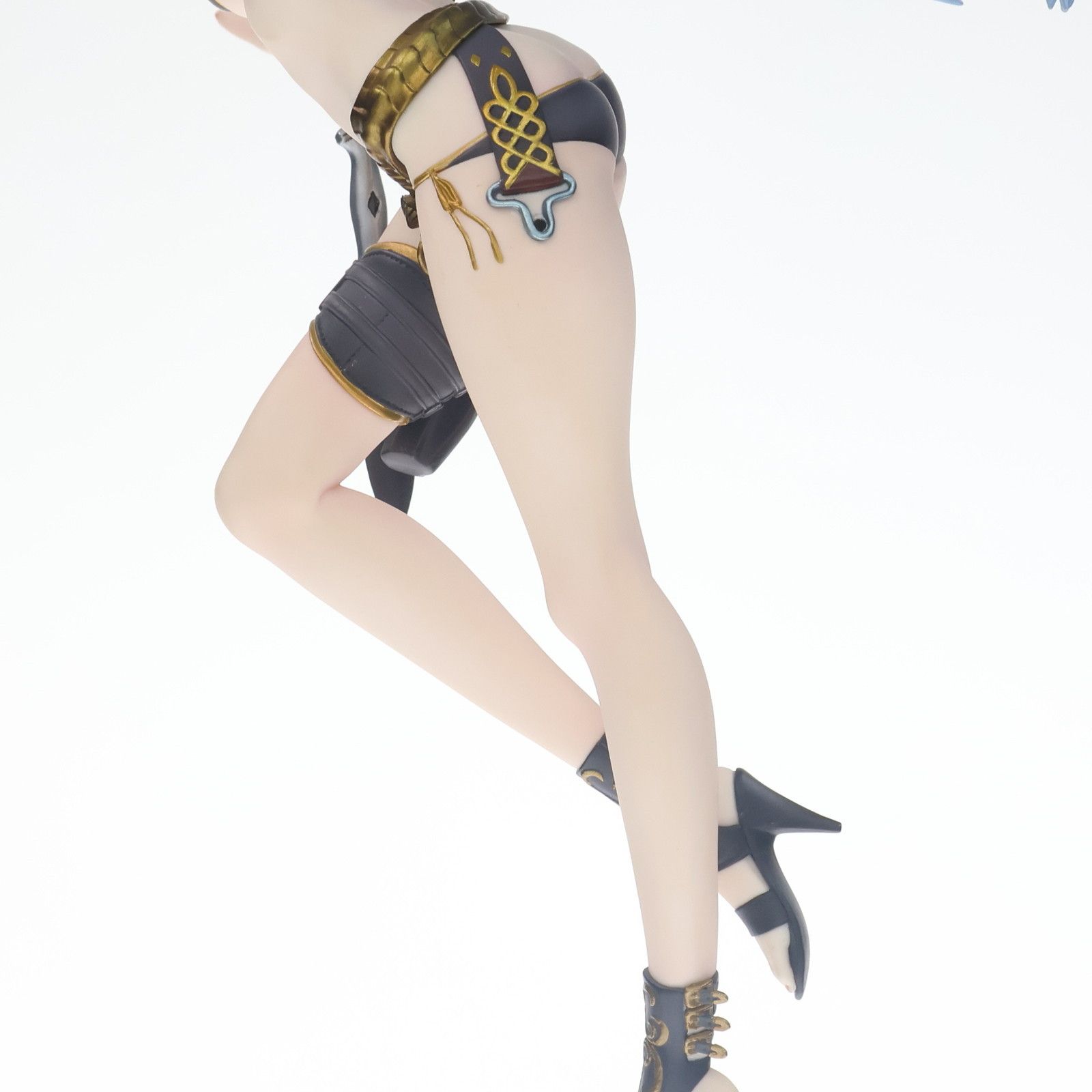 ALTER - セルベリア・ブレス 水着Ver. 戦場のヴァルキュリア 1/7 完成品 フィギュア アルター アルター 戦場のヴァルキュリア 1/7 セルベリア・ブレス 水着Ver