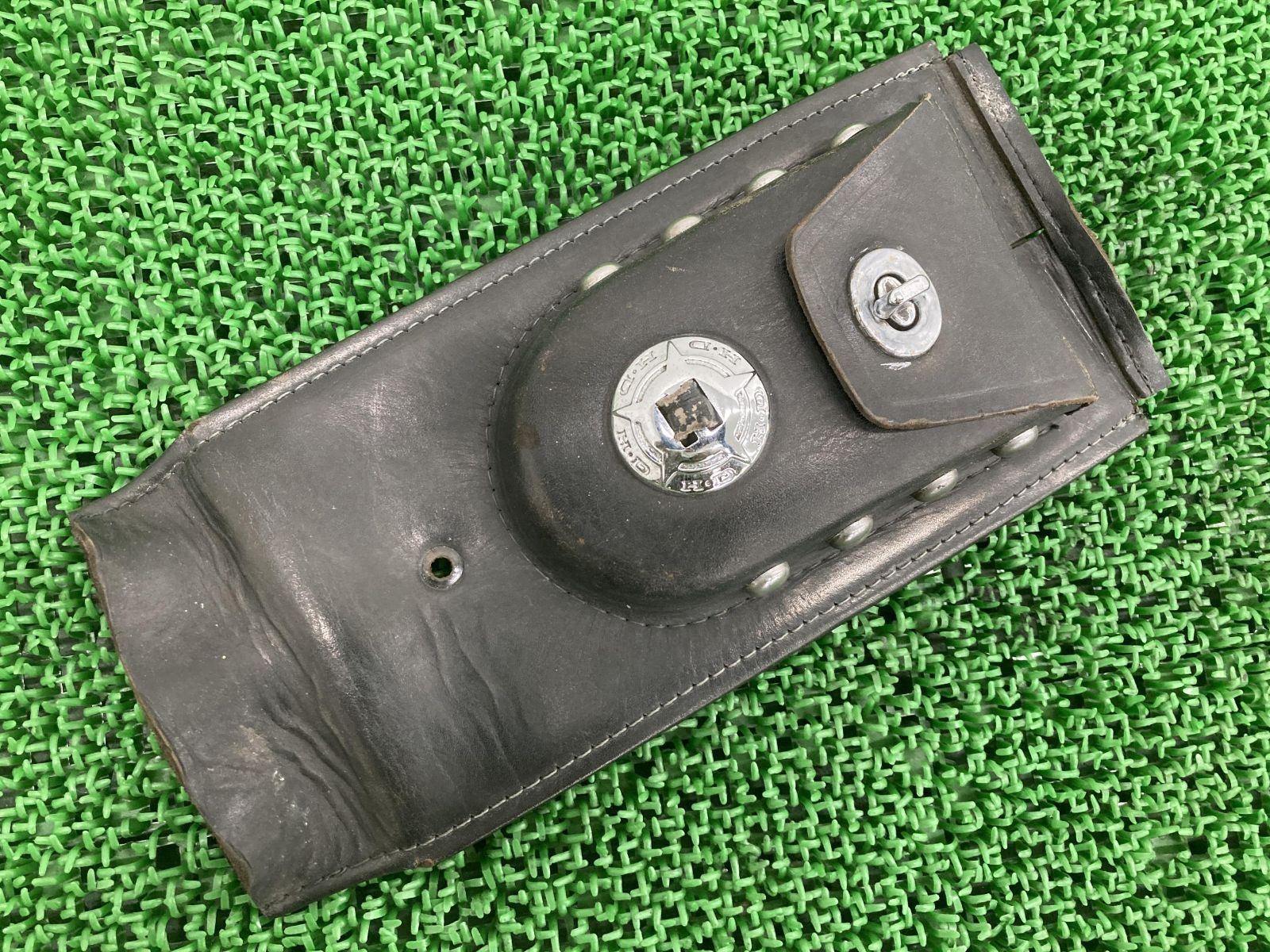 FLSTC1340 タンクパネル ハーレー 純正 バイク 部品 オプション