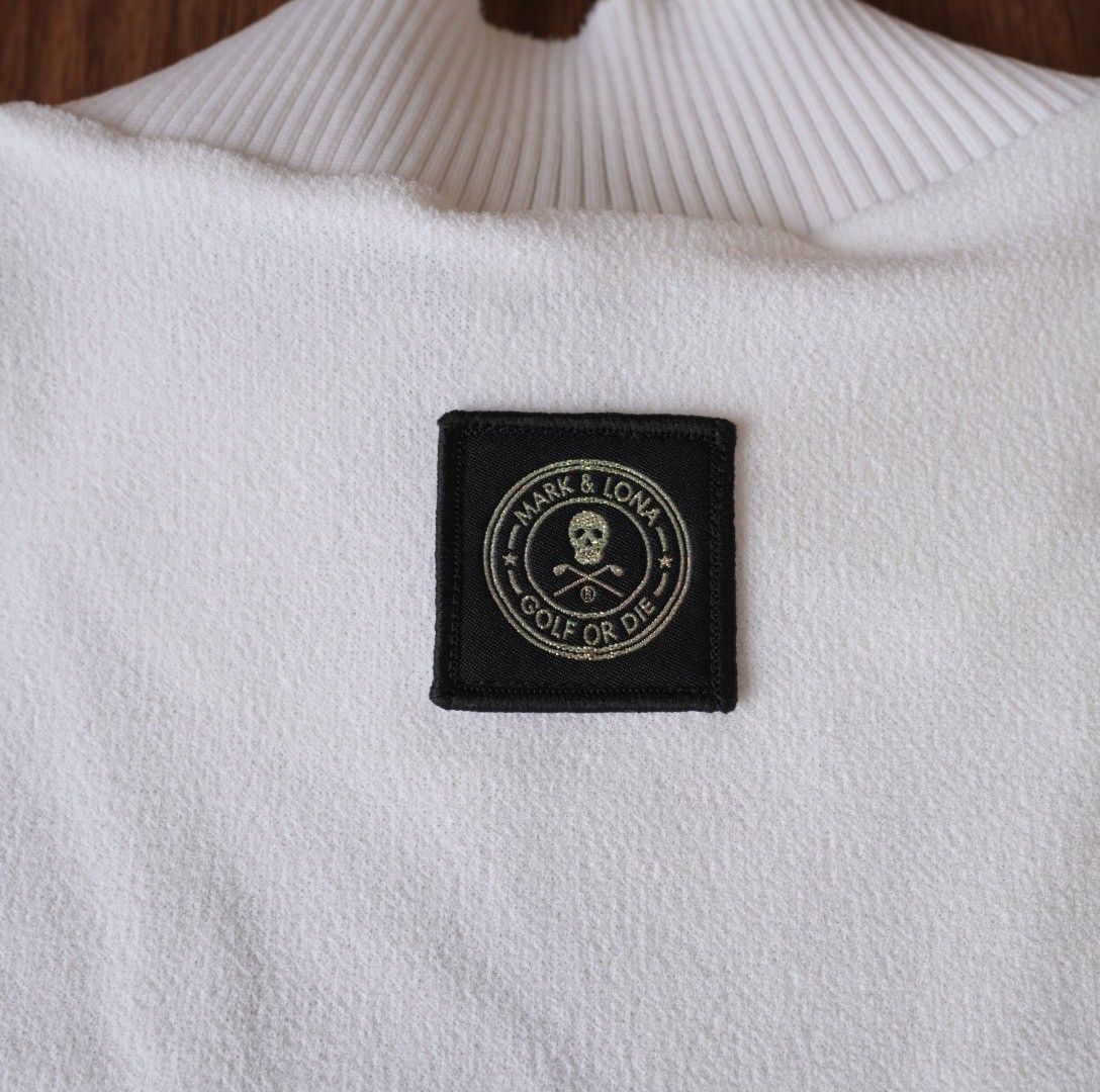☆超美品☆マークアンドロナ モックネックTシャツ レディースゴルフウェア