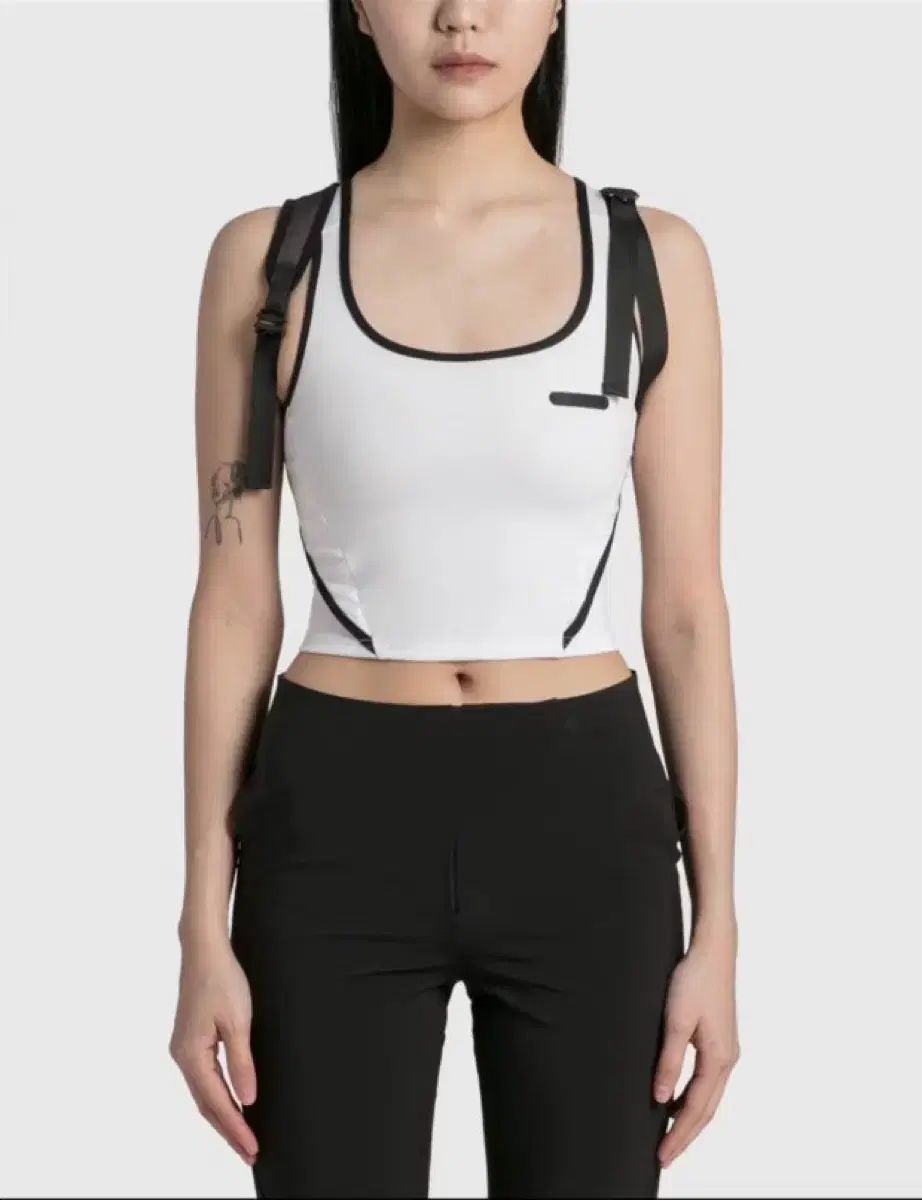 HYEIN SEO メッセンジャーバッグ HYEIN SEO メッセンジャーバッグ