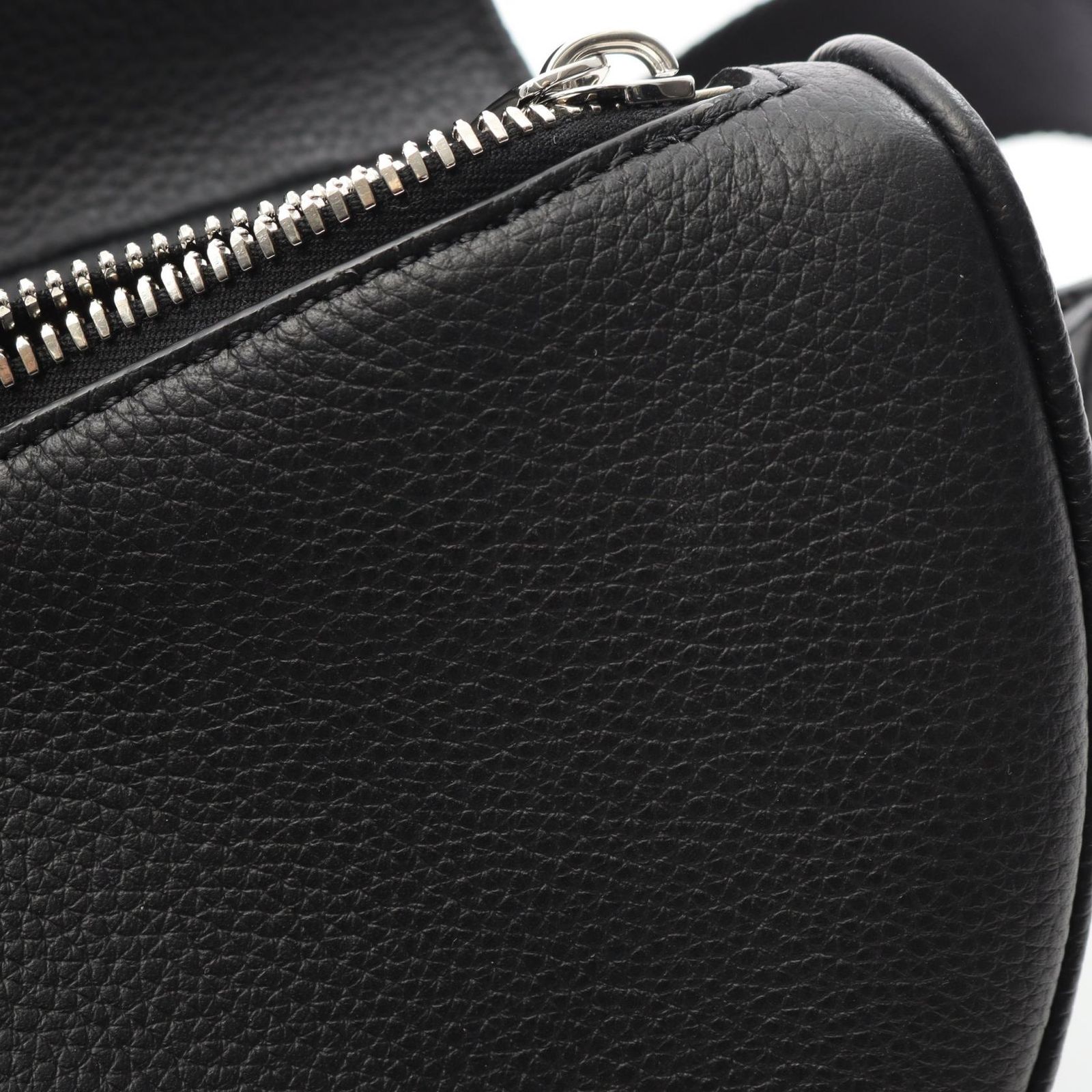 ディオール Dior ウエストバッグ ボディバッグ サドルバッグ 