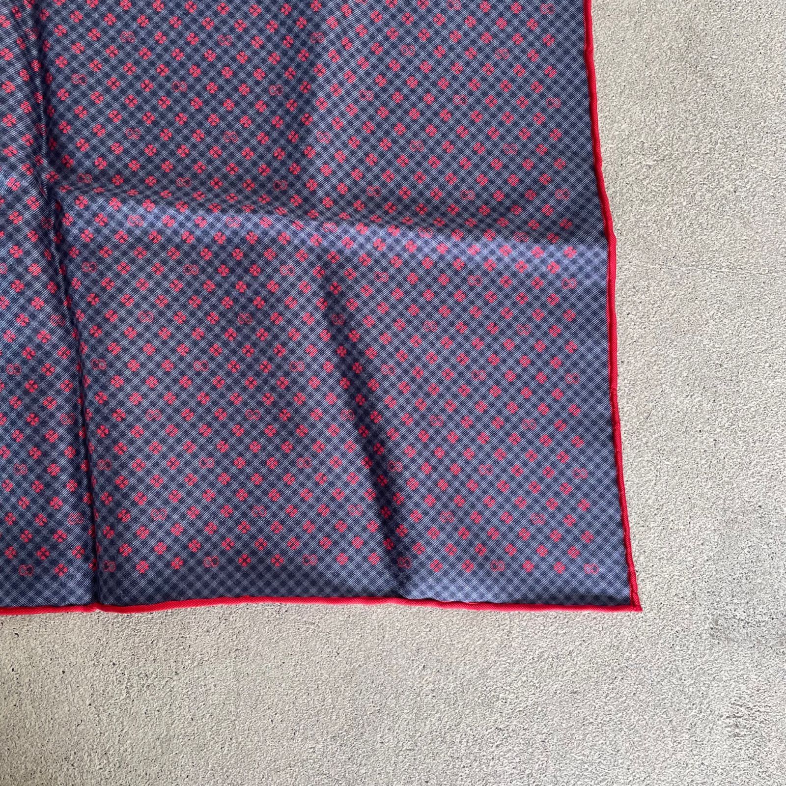 GUCCI SILK