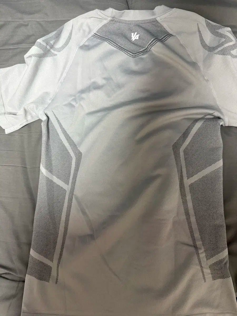 Youngla ウォーリアー コンプレッション Tシャツ