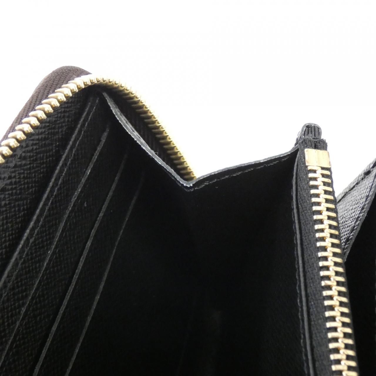 ルイヴィトン モノグラム ジャイアント ジッピーウォレット