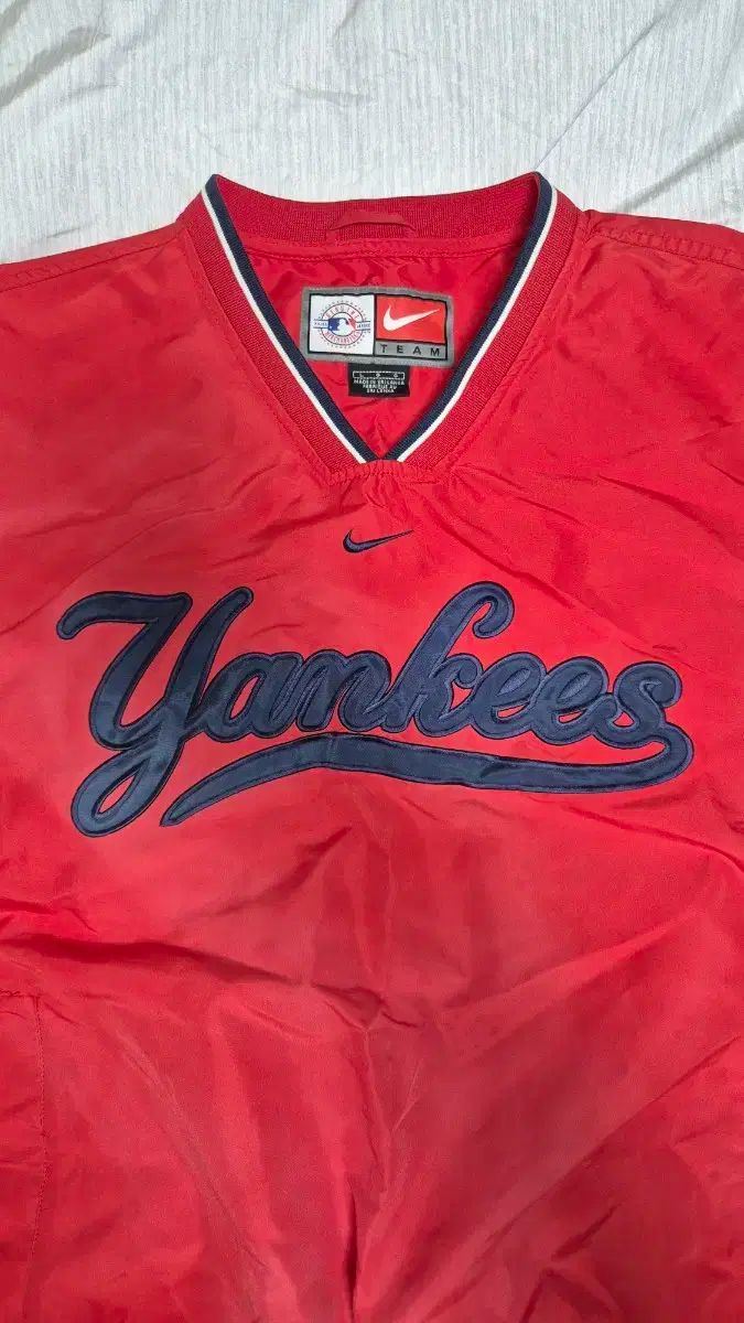 NIKE ナイキ MLB ニューヨーク ヤンキース プルオーバー ウィンドブレーカー ベースボールジャケット