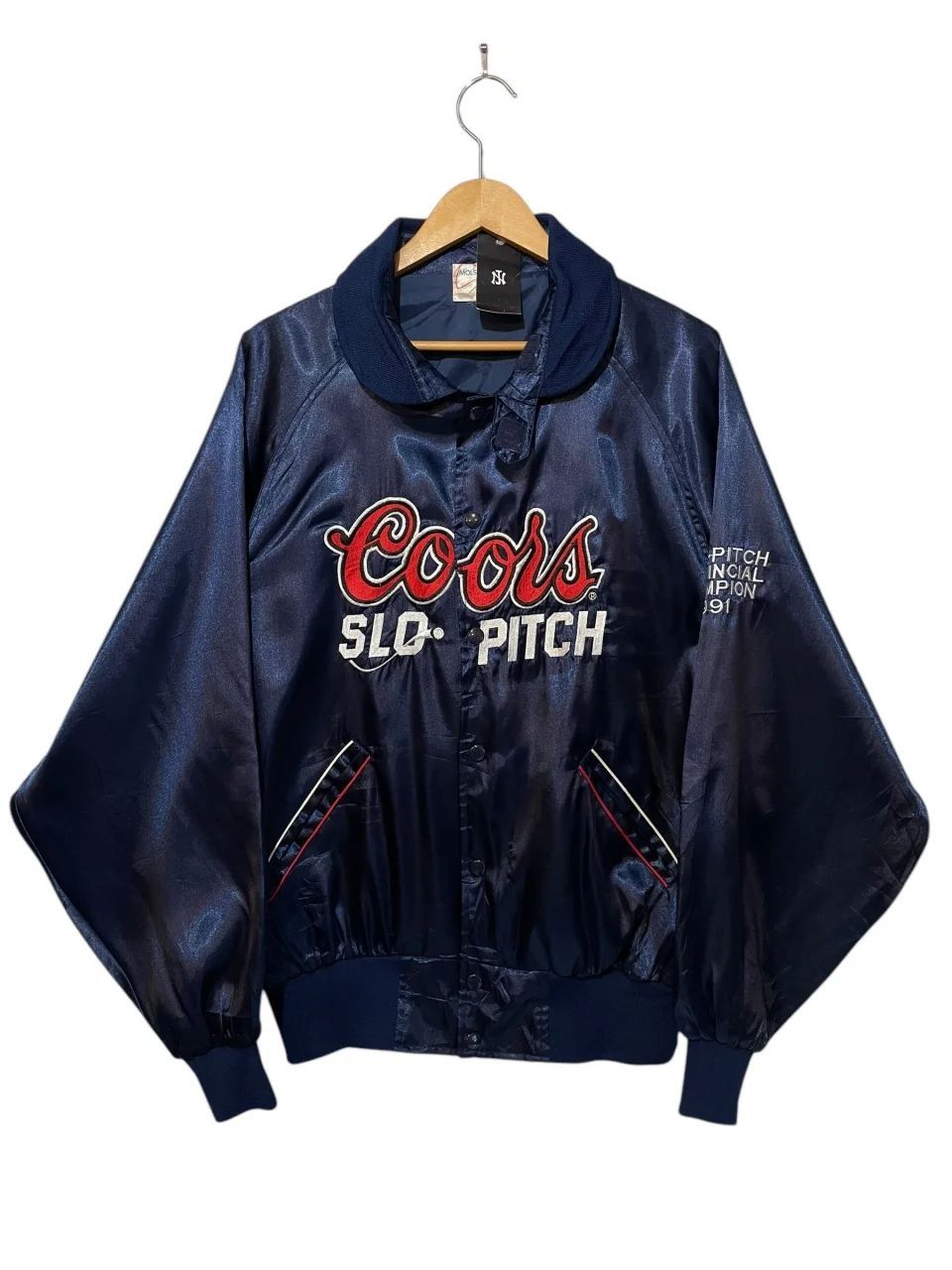 90s COORS バーシティージャケット スタジャン サテン 企業 紺 XXL 