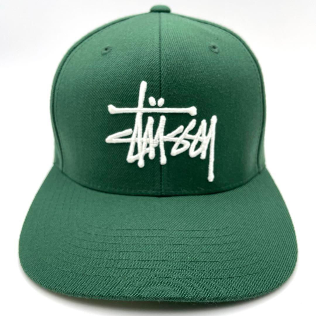 STUSSY キャップ 緑 グリーン STUSSY ロゴ グリーン ベースボールキャップ 帽子トラッカー