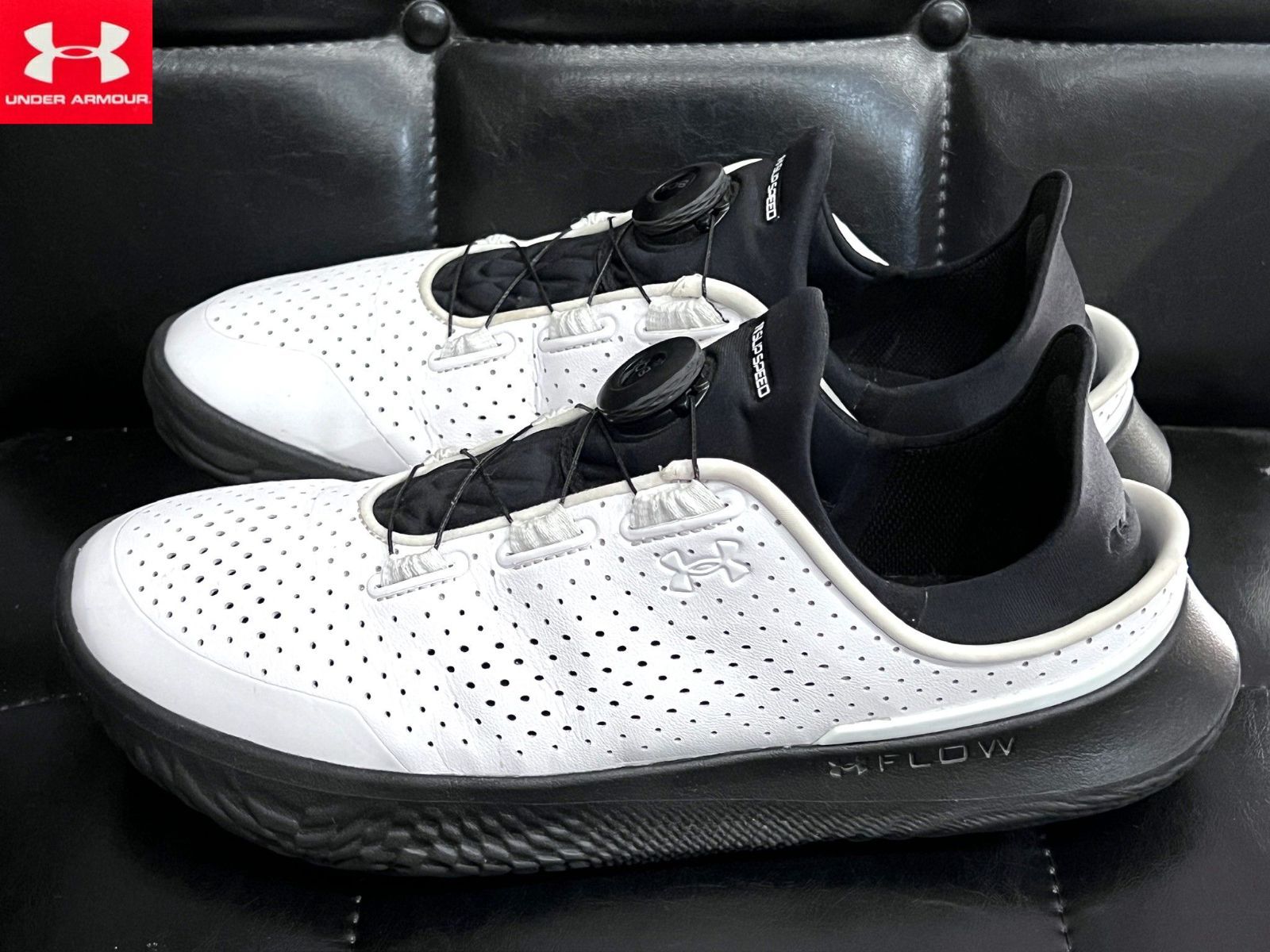 美品 アンダーアーマー 大人気 UAフロー スリップスピード トレーナー