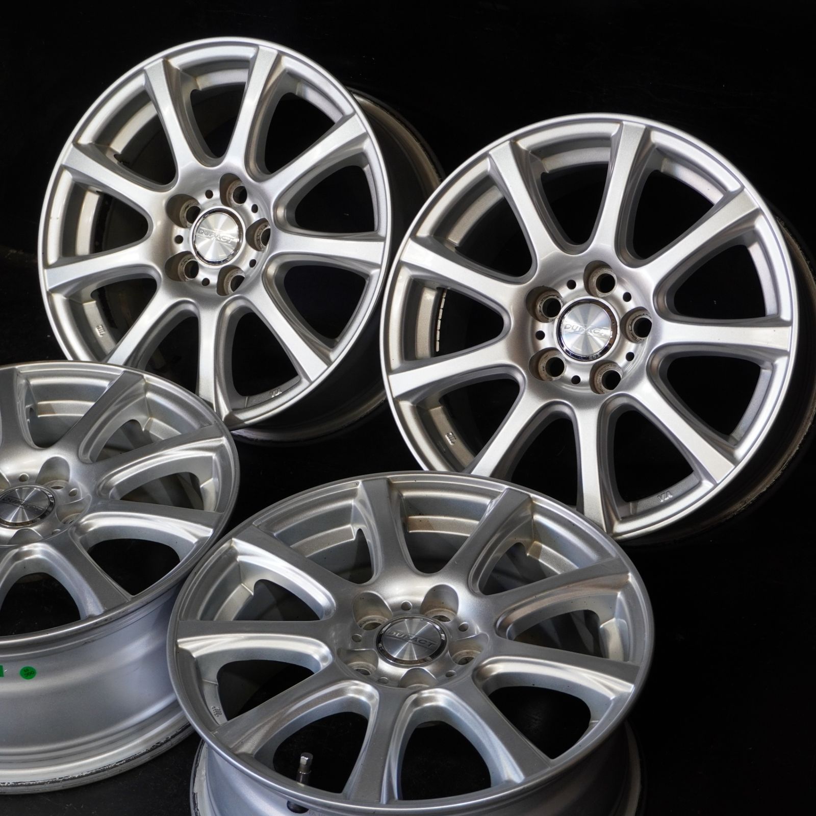 ダンロップ DUFACT 15×6.5J 40 100 5H 平座 4本 30 | 50系 プリウス カローラスポーツ等 スタッドレス用に