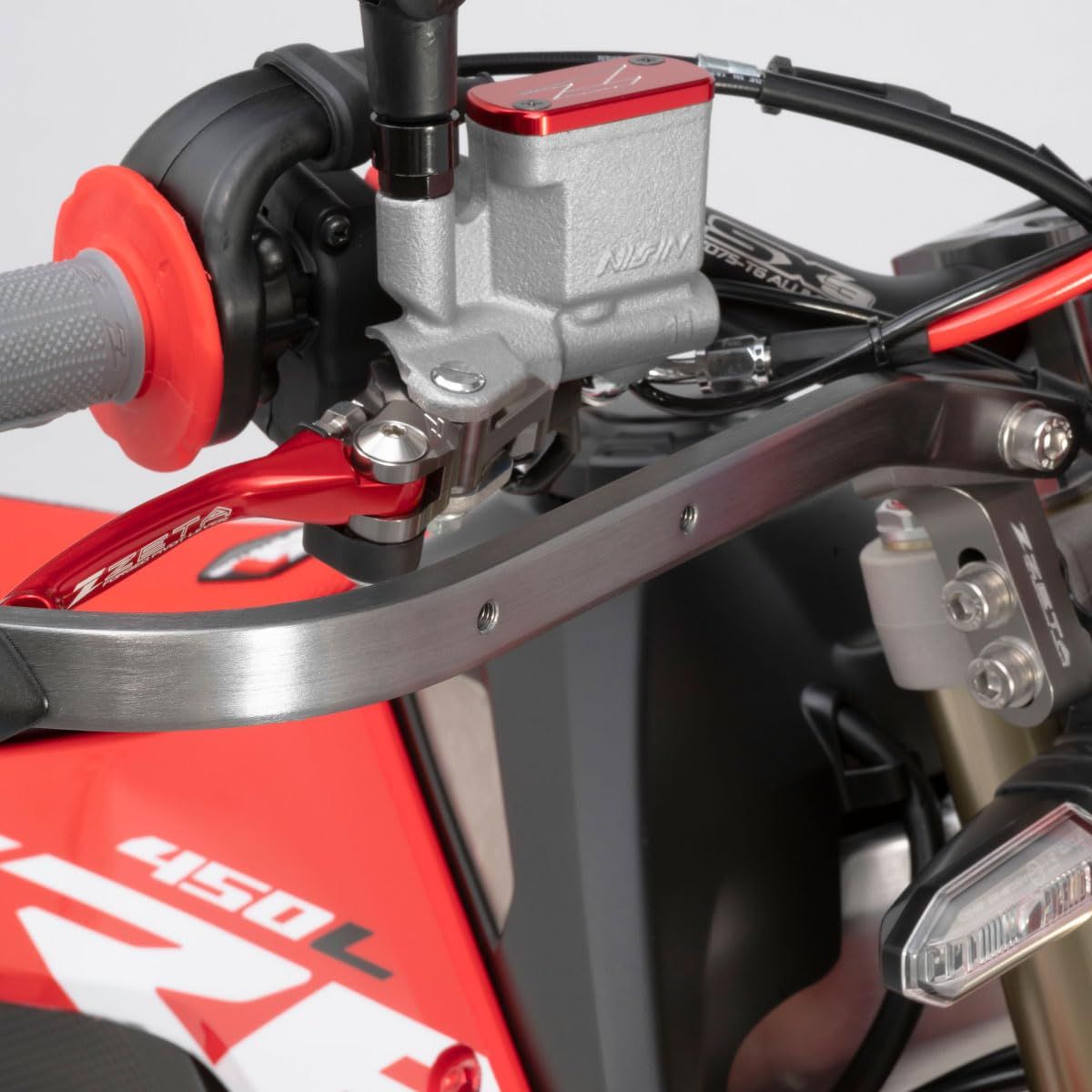 回転防止バーエンド アーマーハンドガード