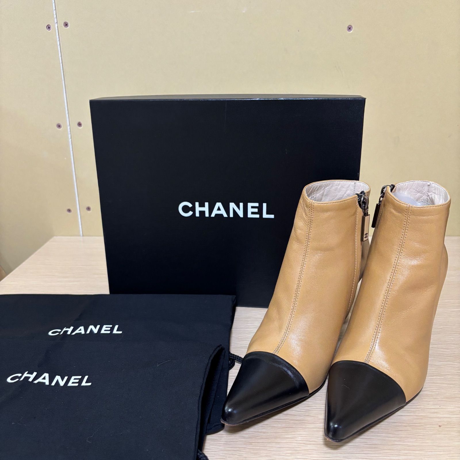 ☆CHANEL シャネル パワプス ヒール ショートブーツ ココマーク