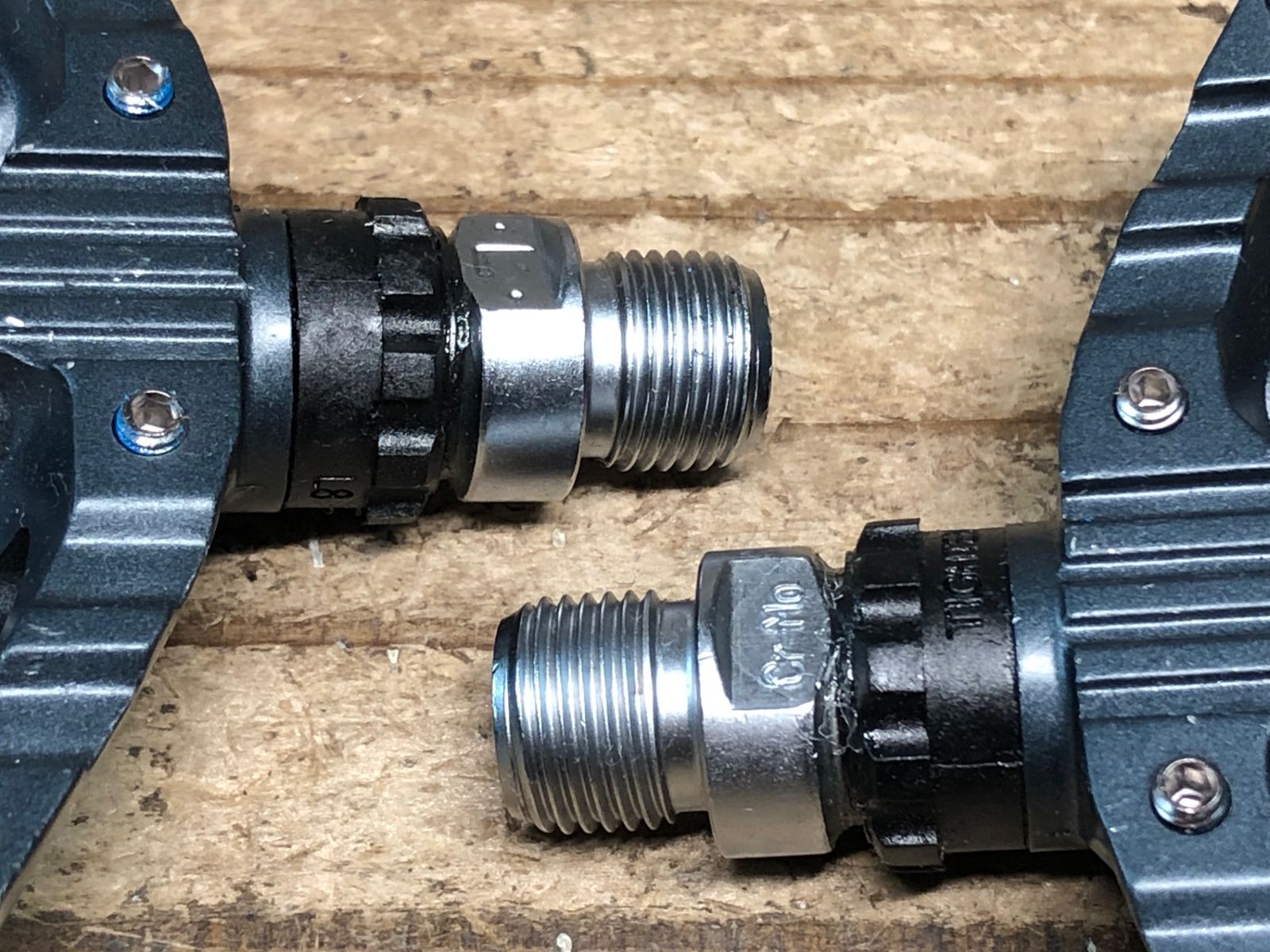 gusto アタッキのカーボン一体型ハンドル 420/100mm 8° NEW＞レック