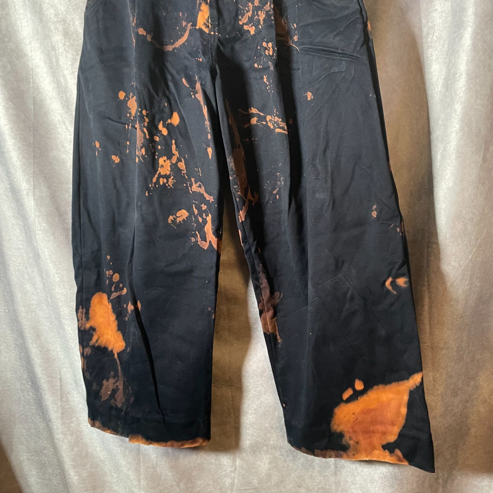 Double tack bleach pants