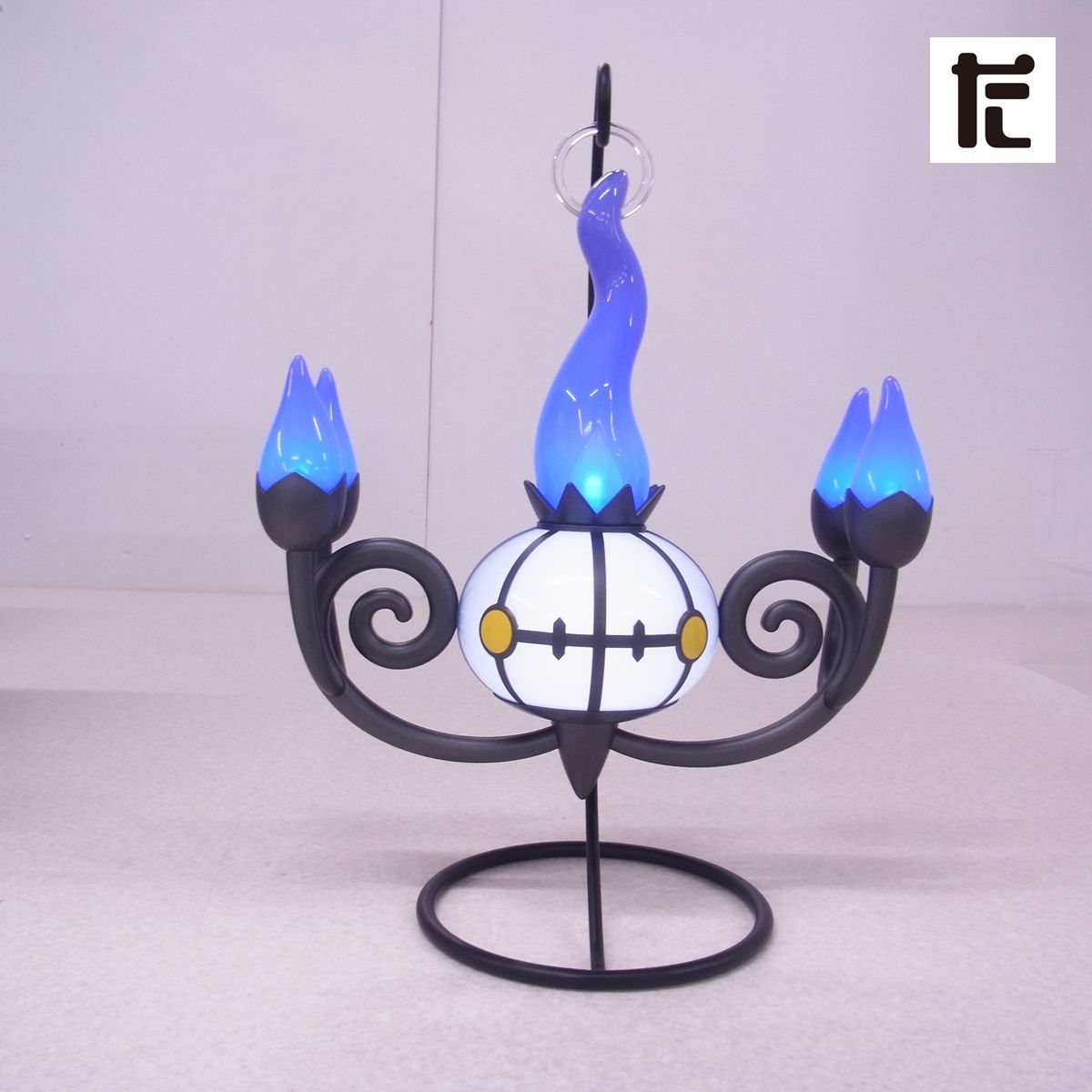 ポケモンセンター限定品　炎がまたたくLEDライト　シャンデラ 炎がまたたく LEDライト シャンデラ ｜【公式】ポケモンセンター