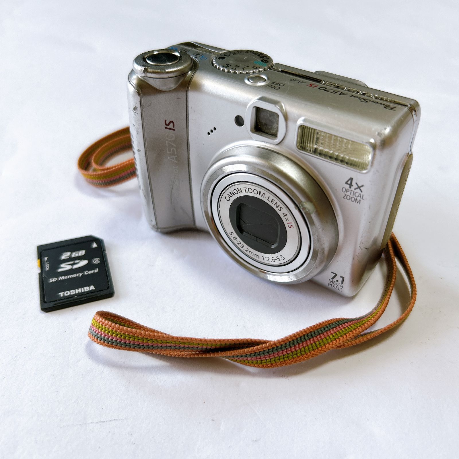 キャノン PowerShot A570 IS シルバー デジカメ 電池 動作確認