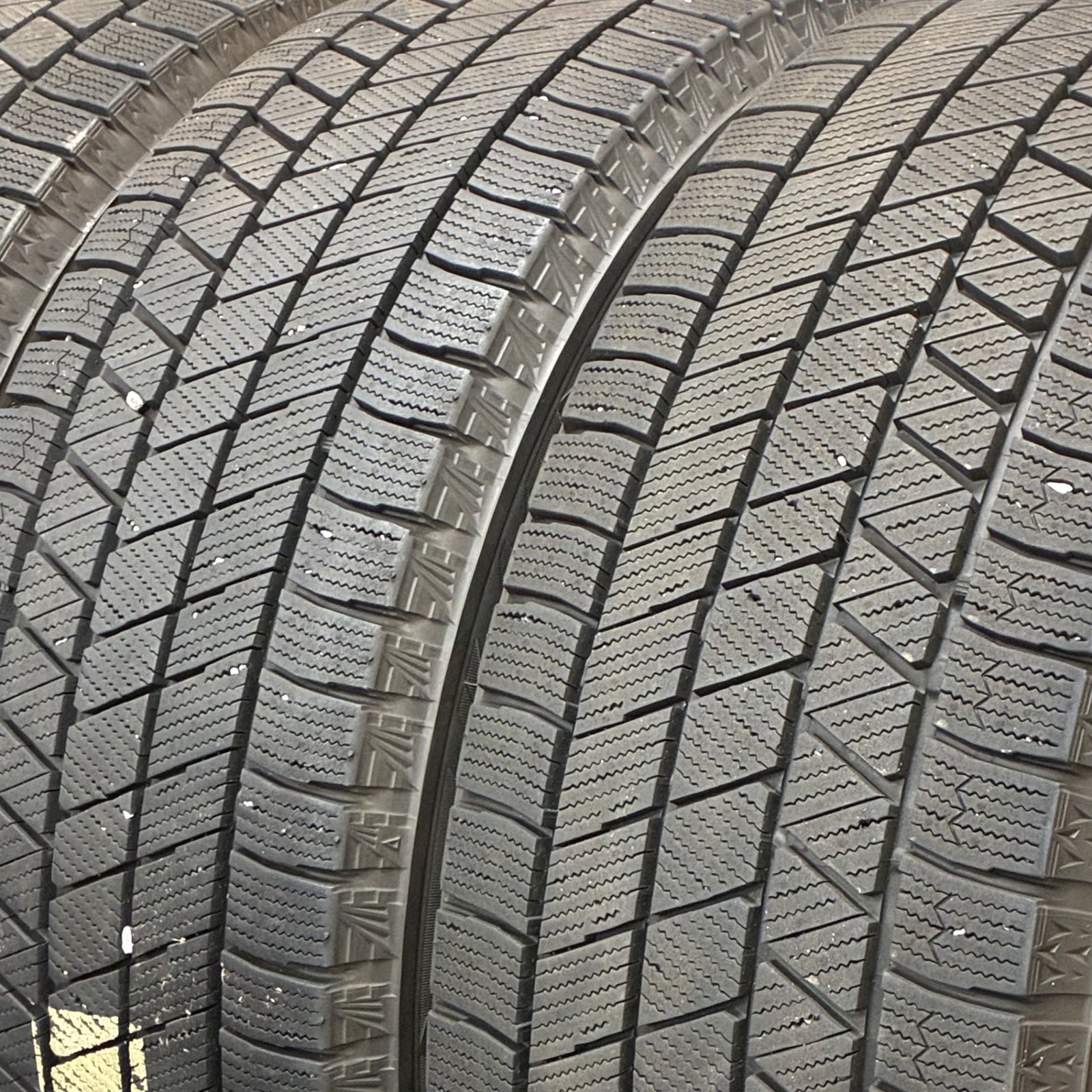 ブリヂストン ブリザック vrx3．215/55R17．21年製．2本． 楽天市場