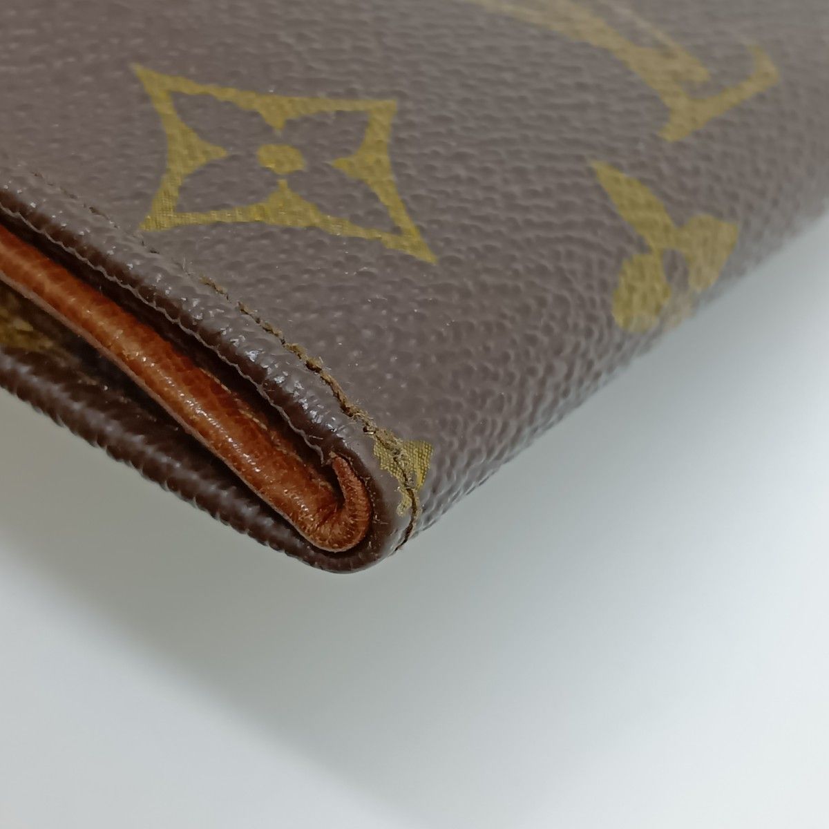 LOUIS VUITTON ポルト ビエ カルト クレディ モネ 2つ折財布 楽天市場】ルイヴィトン N61652 ポルトモネビエカルトクレディ
