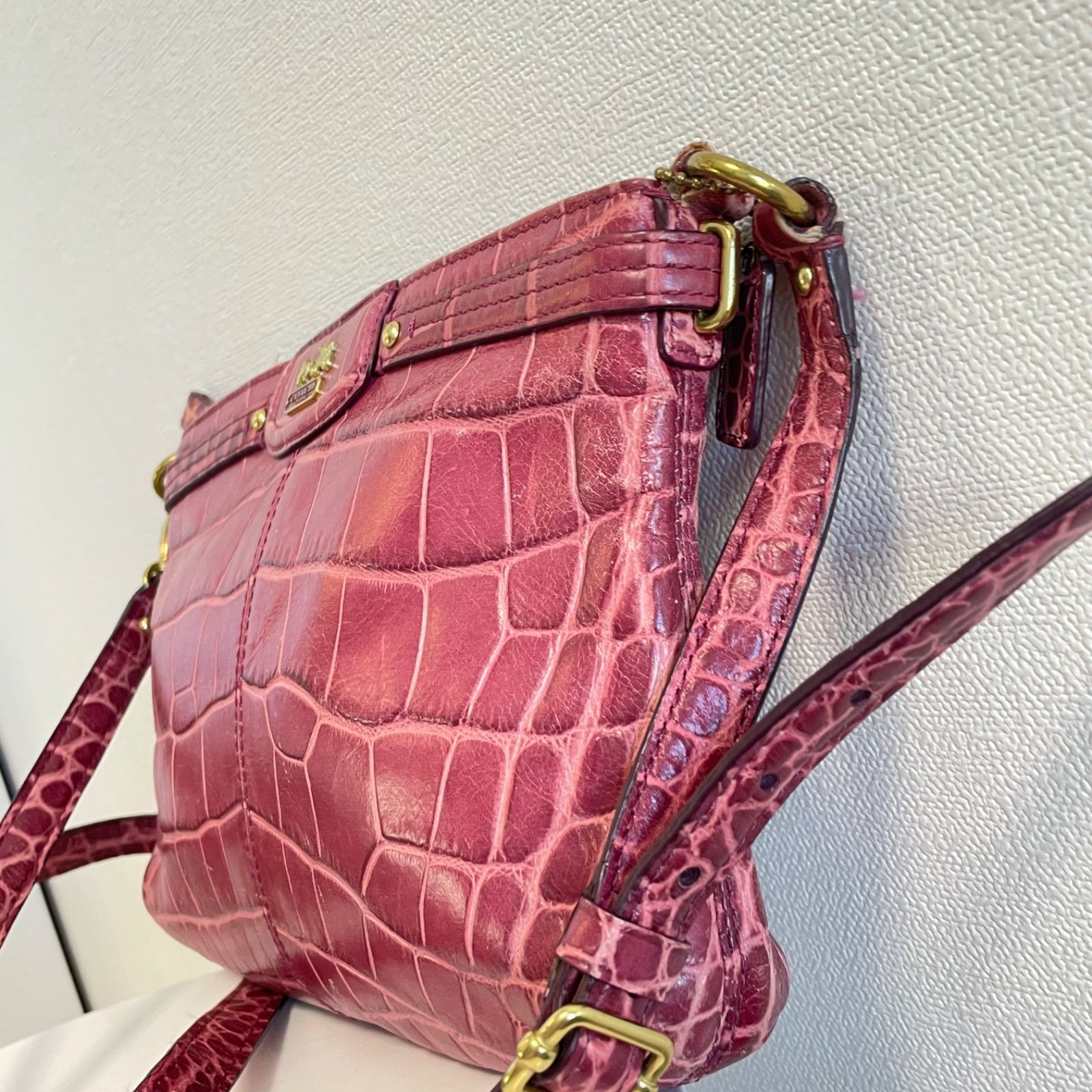 お気にいる】 新品、未使用 □美品□ COACH コーチ レザー ショルダー