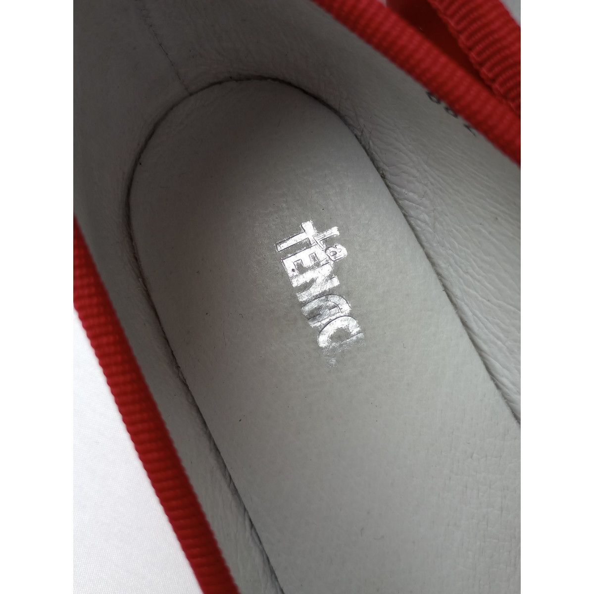 美品！！TENACE(テナーチェ)バレエシューズ赤36【美品】 La TENACE | recherche