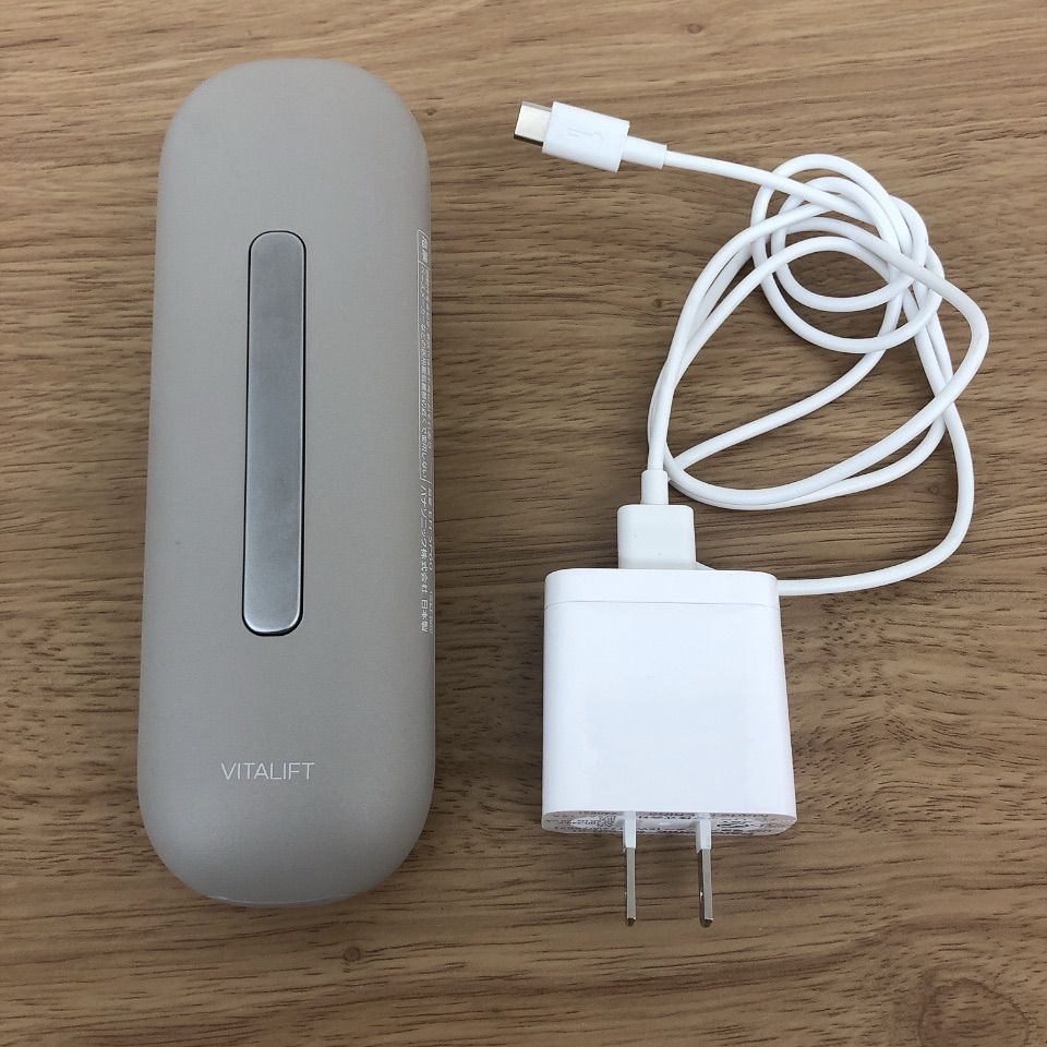 ダーマヒート　ReFa DERMAHEAT 新品　美顔器　リファ　77000円 楽天市場】美顔器 リファ ダーマヒート ReFa DERMA HEAT 引き上げ LED