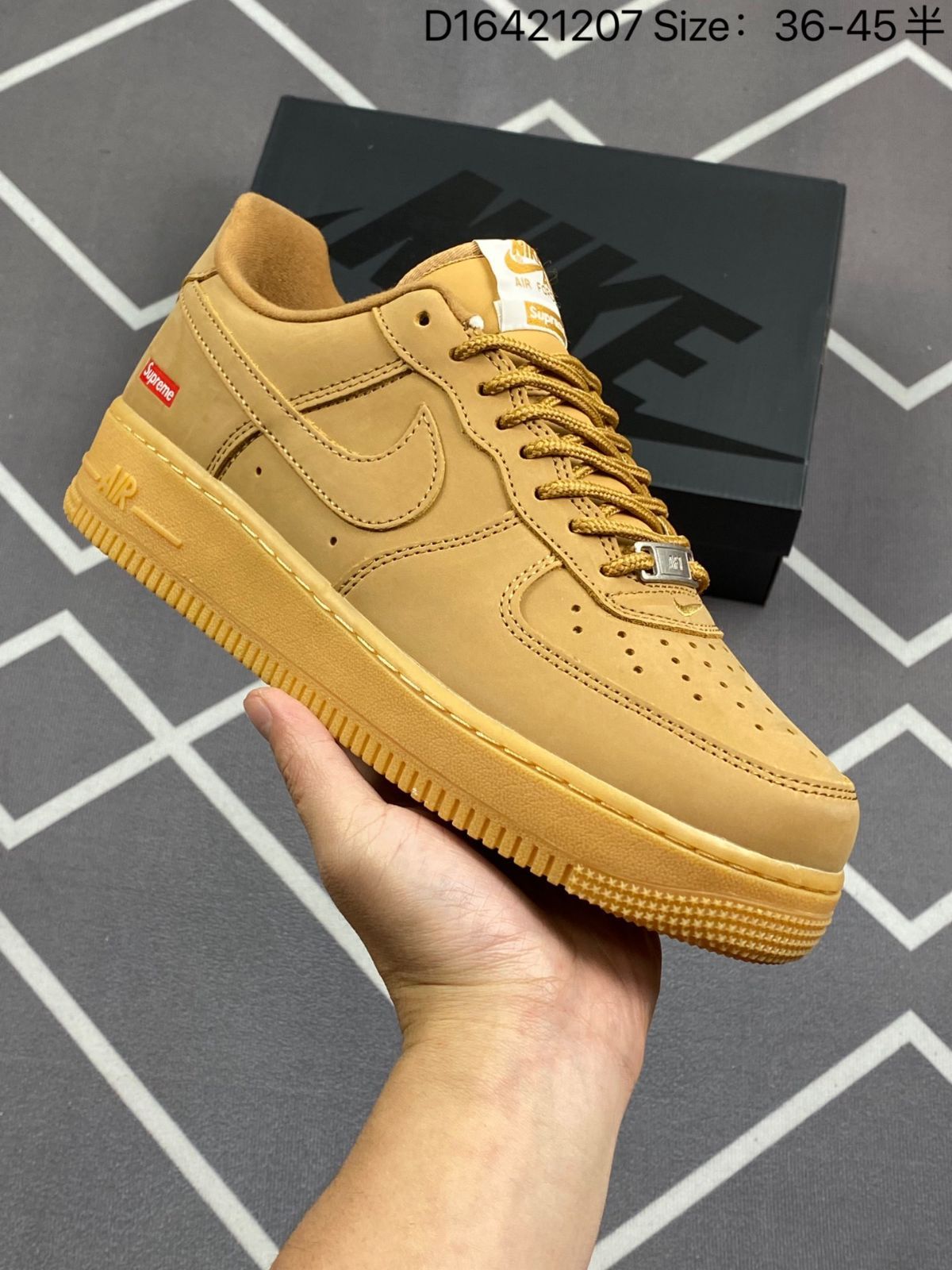 Supreme x NIKE Air Force 1 Low AF1 DN1555-200