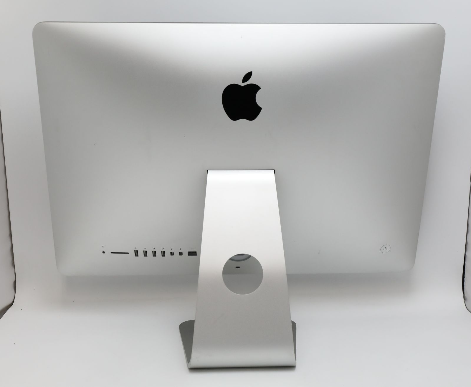 Apple iMac 21.5インチ Retina 4K MK452J/A Late2015 Corei5(3.1GHz) 8GB 1TB