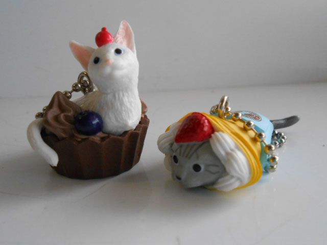 ♯Isi07PTねこドーナツやわらかストラップシークレット入全7種