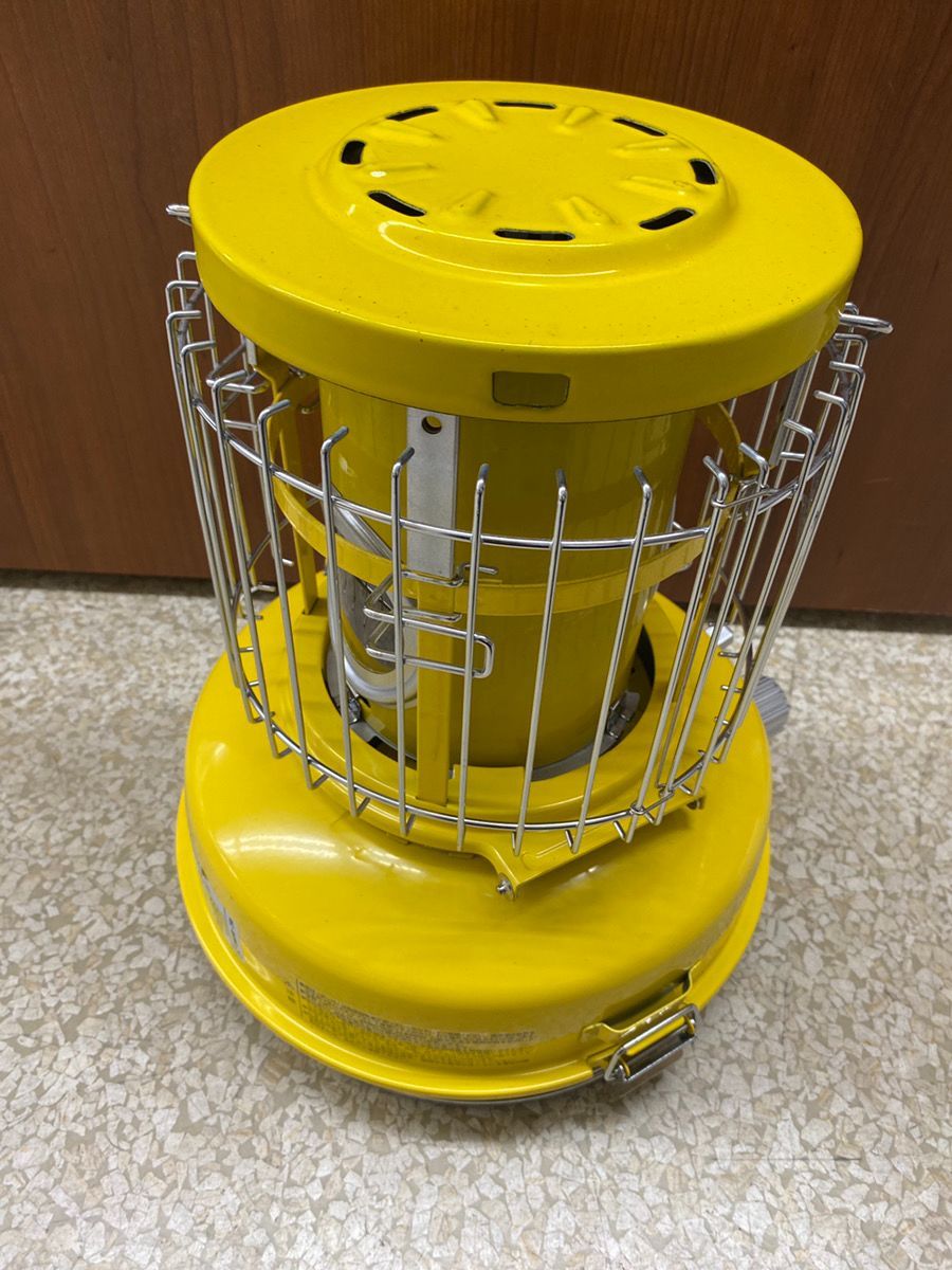 センゴクアラジン　ポータブルガスストーブ　SAG-BF01　イエロー センゴクアラジン ポータブルガスストーブ SAG-BF01 イエロー 美品