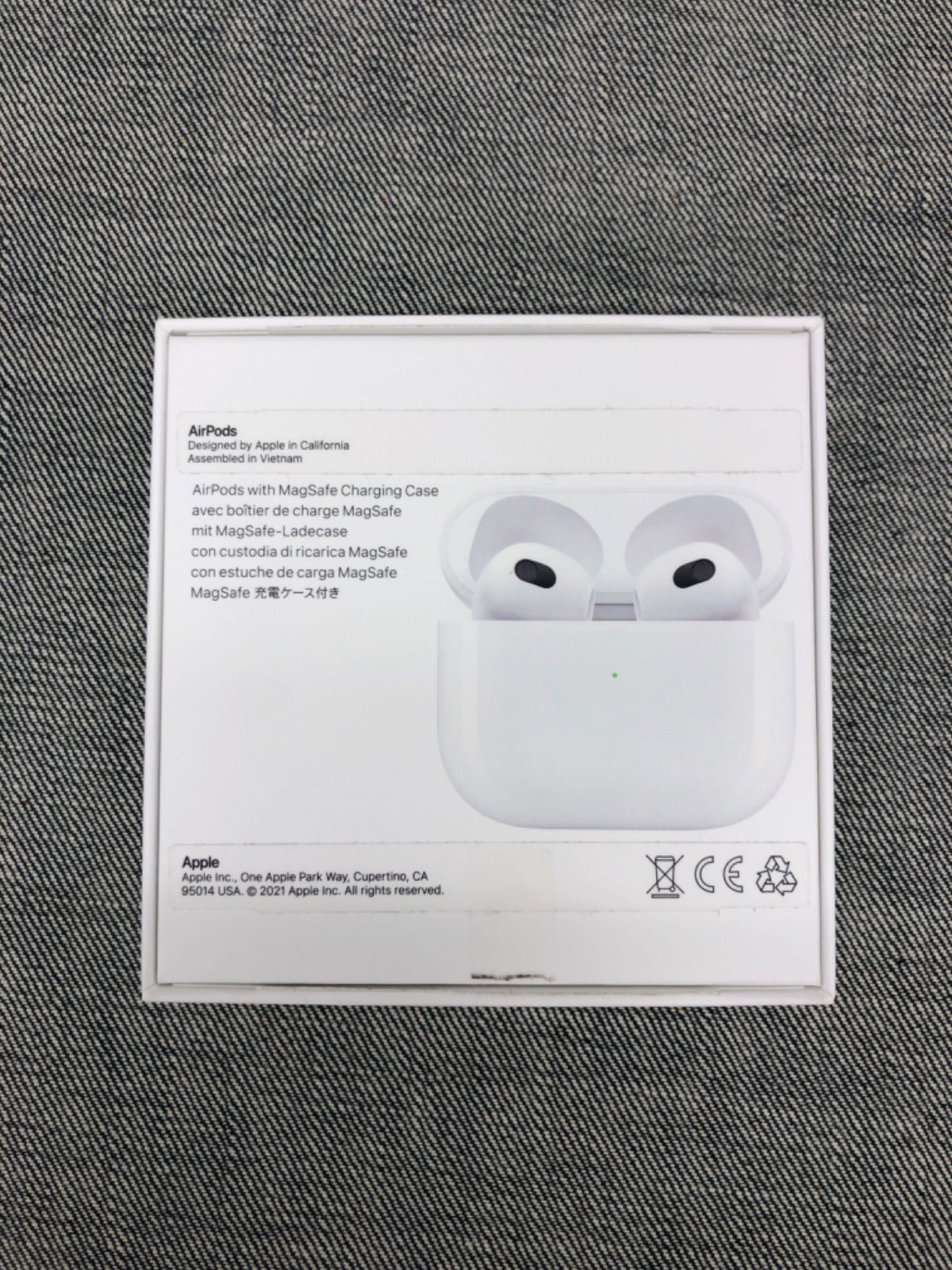 0 YG25061706 ≪品≫ Apple Air Pods (第3世代) Magsafe 2024 充電