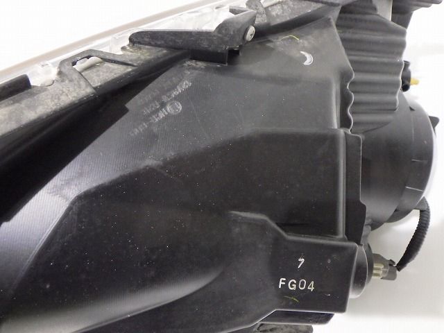 左右 HID