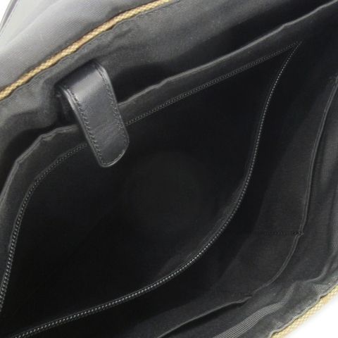 革 シグネチャー