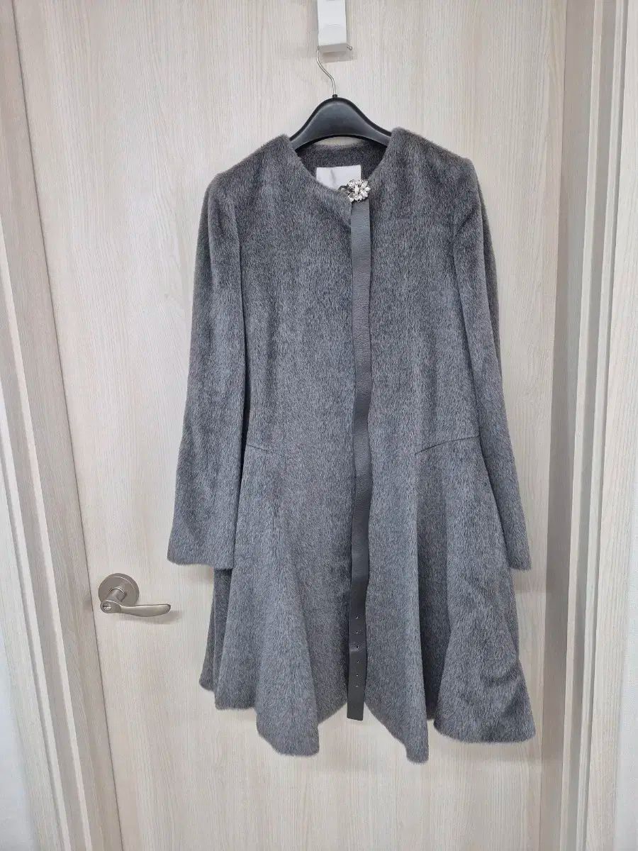 RENEEVON グレー フレア コート