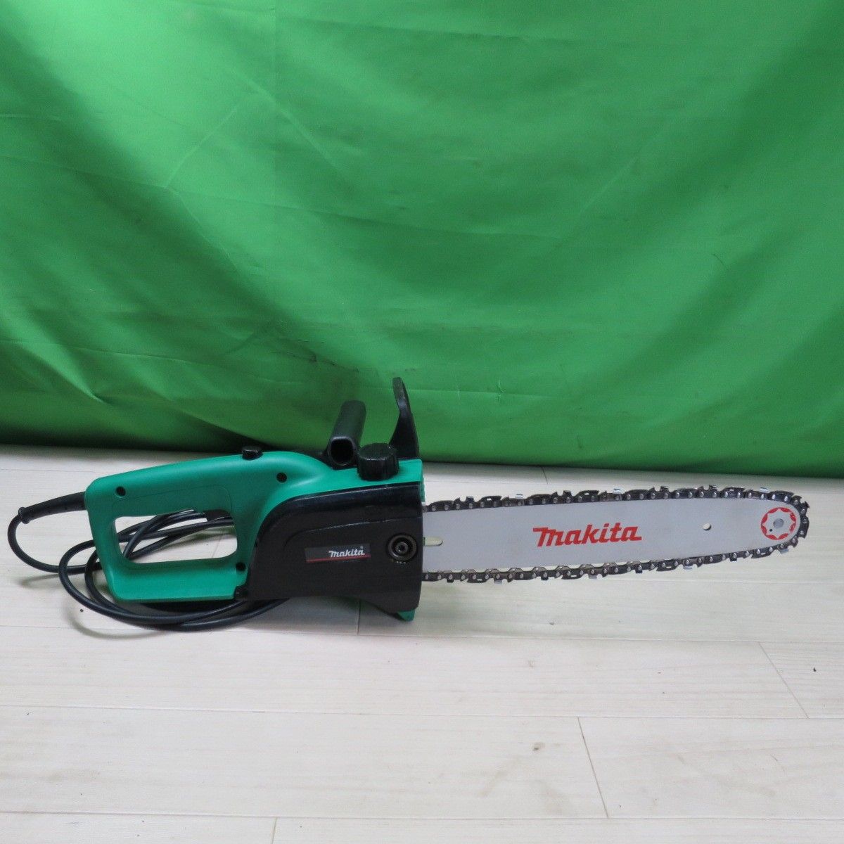 マキタ 300mm 電気 チェーンソー M501 切断機 電動 工具 チェンソー makita 100V