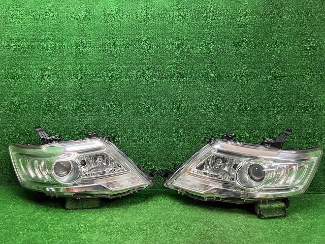 日産　C25/NC25　セレナ　後期　ヘッドライト　左右　HID　100-24921　レベ付き　バラスト付き　250513228