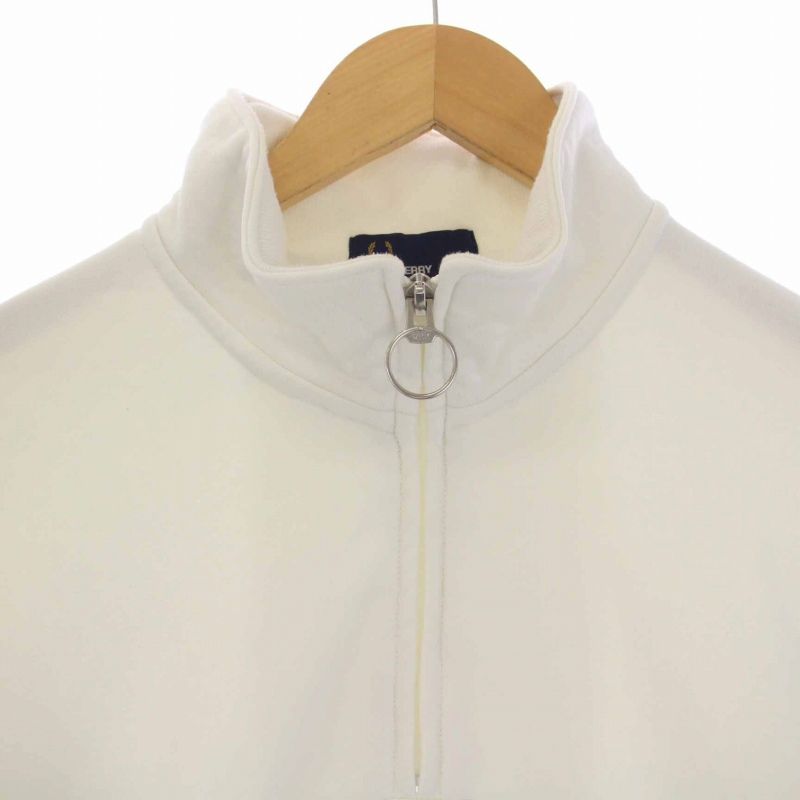 激レア】フレッドペリー 刺繍ロゴ フリース 激レア】フレッドペリー