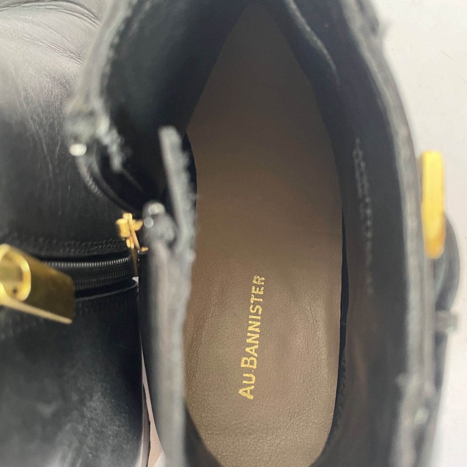 ショートブーツ