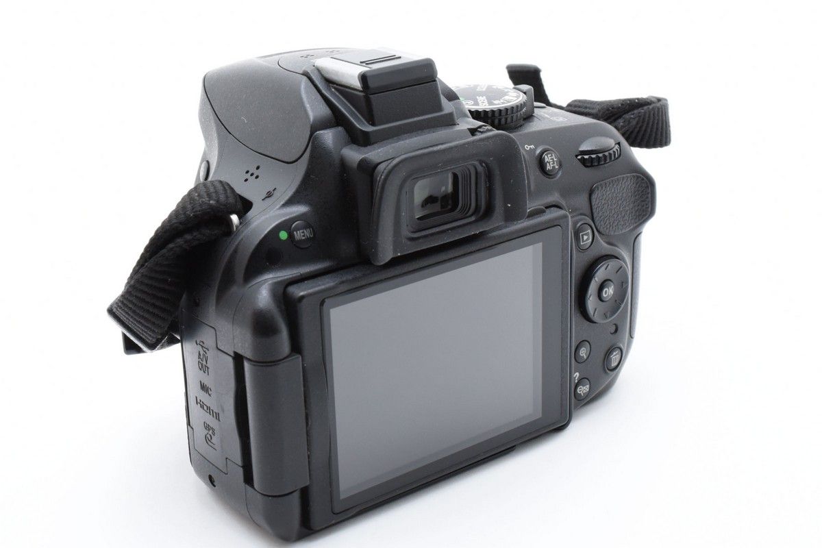 D5200