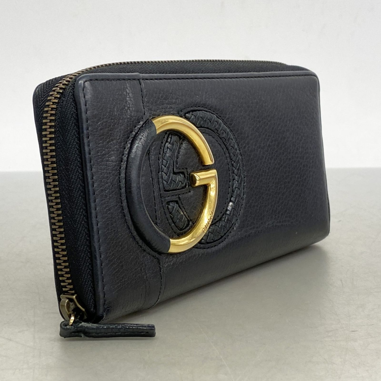 GUCCI 二つ折り財布　インターロッキングG ブラック GUCCI 「GUCCI」 インターロッキングG 二つ折り 財布 - ブラック