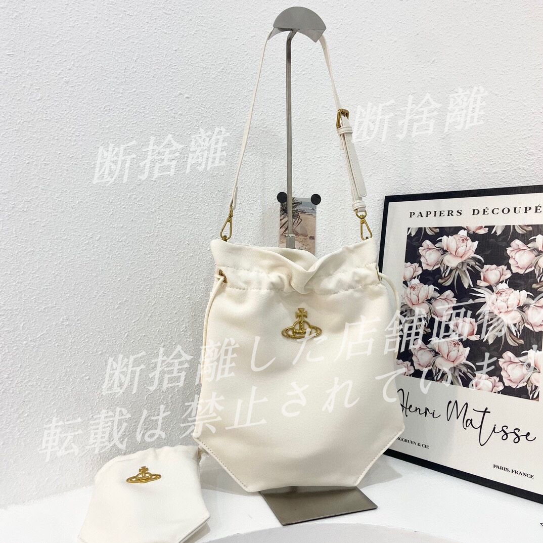 新品大人気 Vivienne Westwood    レディース  バッグ  ハンドバッグ