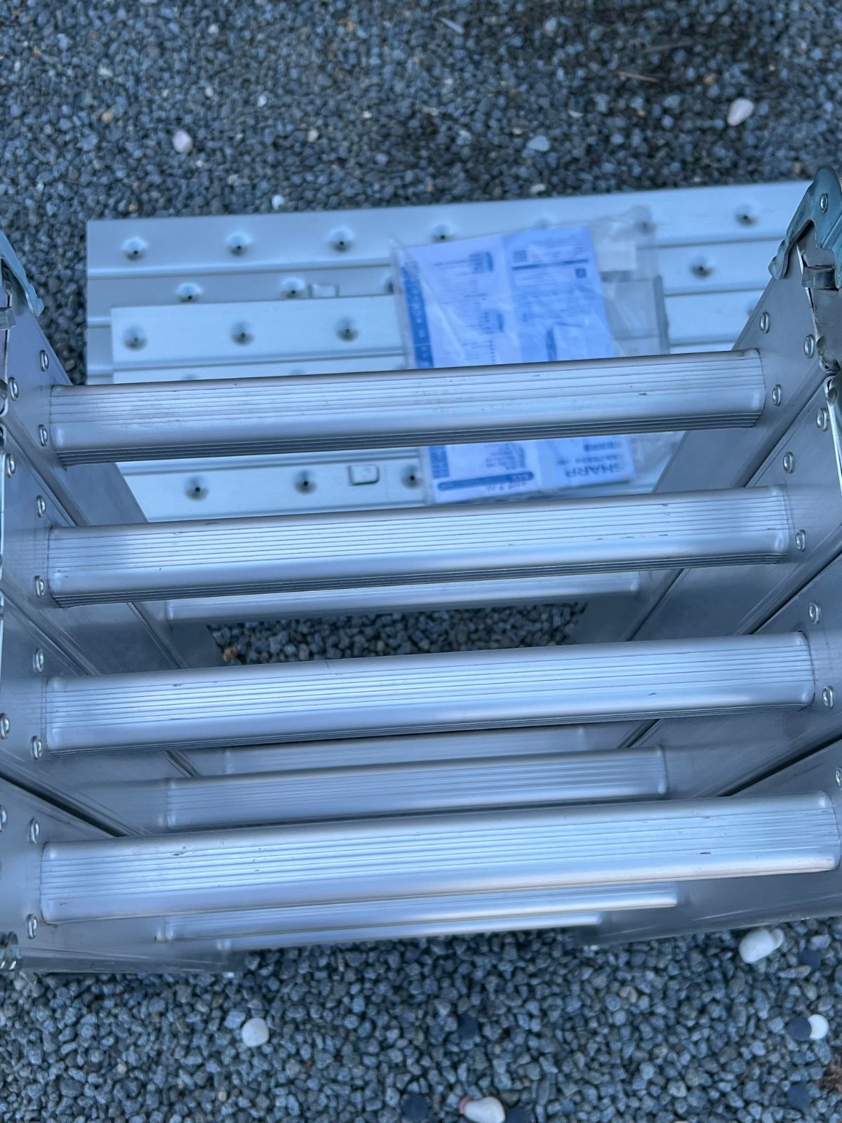 【格安SALEスタート！】 ︎ ステップエイト 脚立 多関節脚立 取説無し