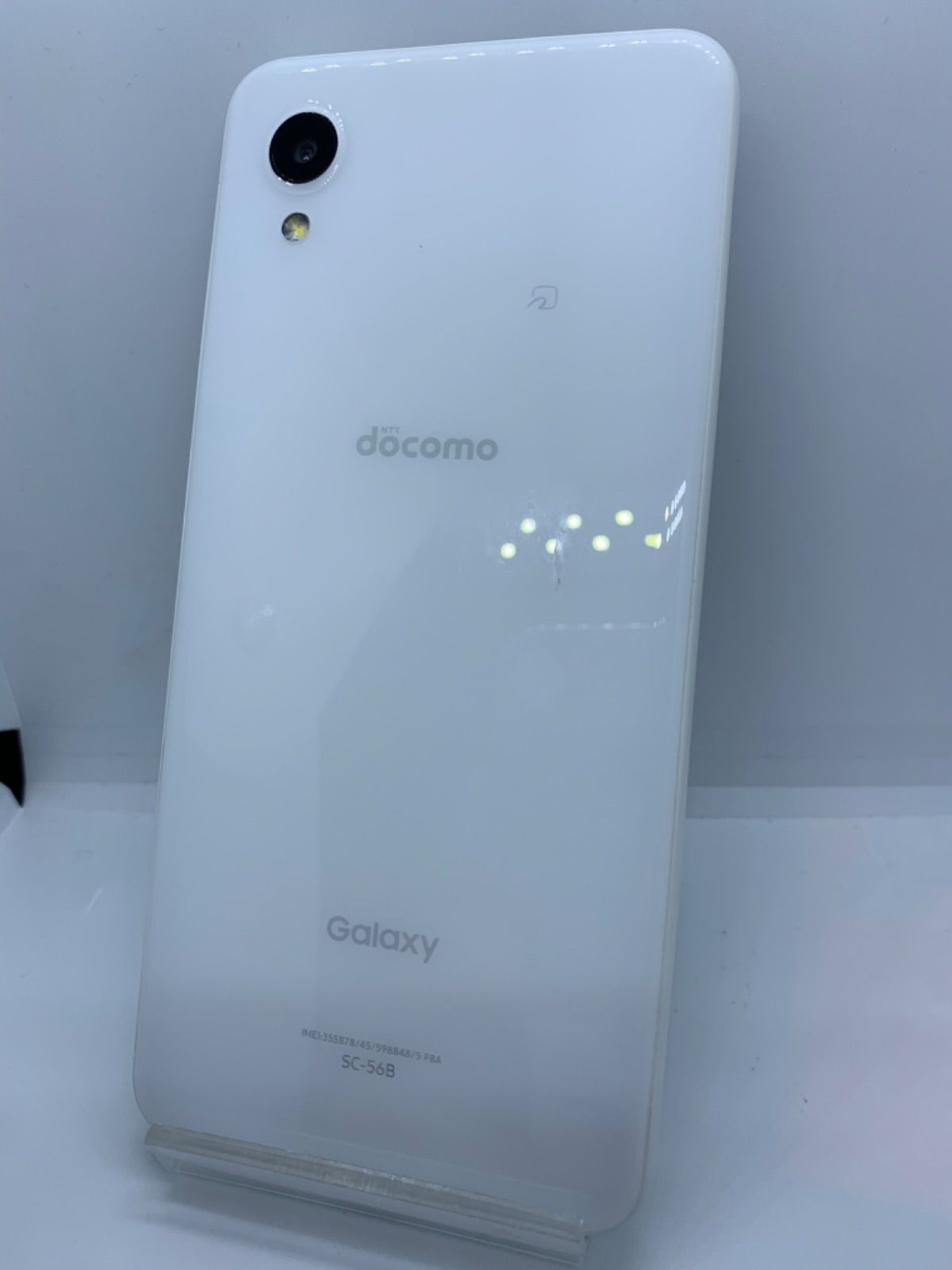 Galaxy A22 5G 64GB ホワイト　sc-56b docomo Galaxy A22 5G (SC-56B) focuses on ease of use, affordable