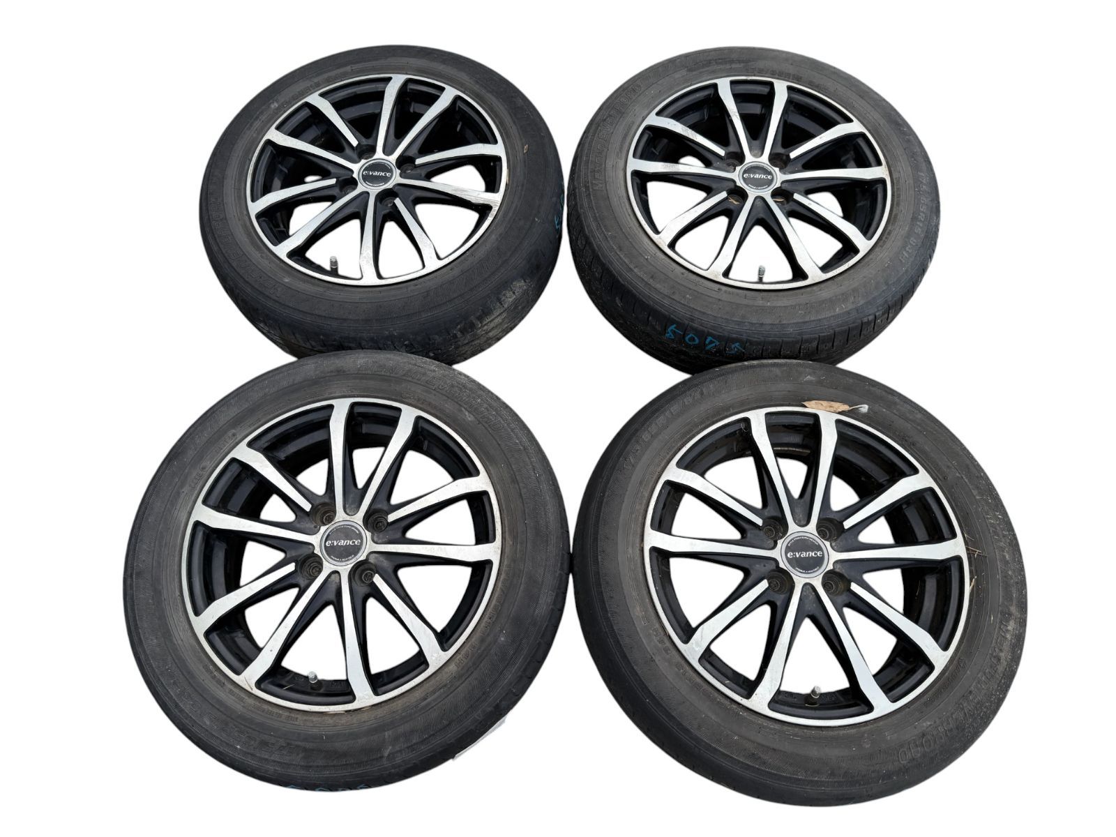 アクア NHP10 175/65R15 社外 アルミホイール 4本セット 管理番号:5075