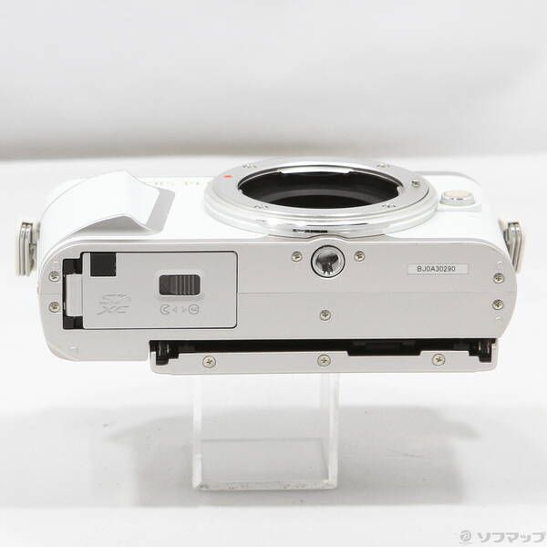 Olympus PEN E-PL9 ボディ ホワイト PEN E-PL9 ミラーレス一眼カメラ
