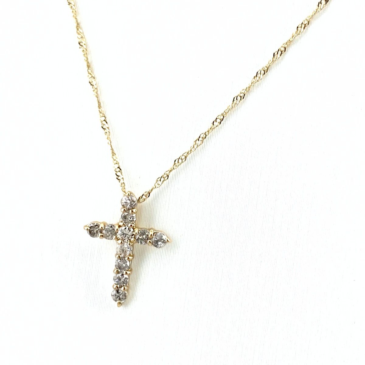 クロスモチーフ デザインネックレス YG イエローゴールド ペンダント メレダイヤ 十字架 ネックレス K18 ダイヤモンド レディース