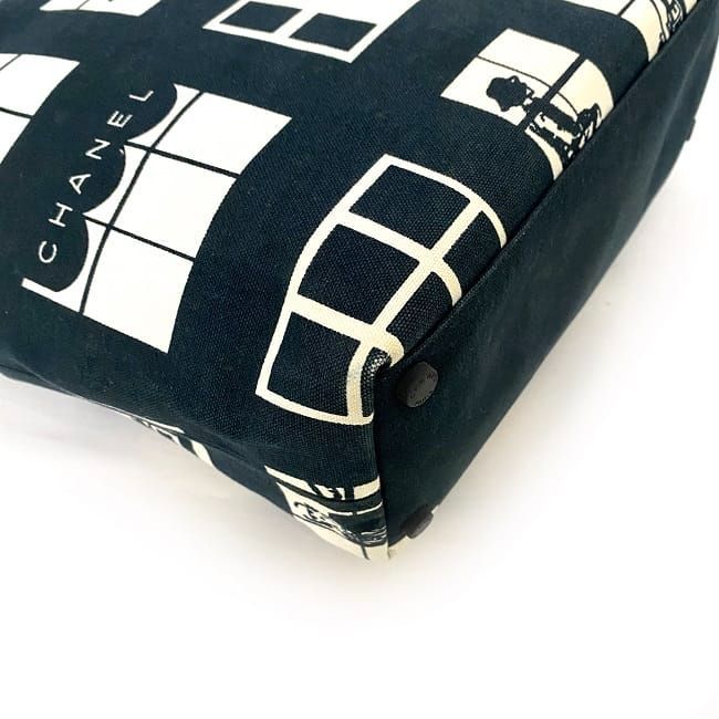 【美品】レア シャネル CHANEL ヴィンテージ マドモアゼル トートバッグ 美品】CHANEL（シャネル）マドモアゼル 縦ステッチ チェーン