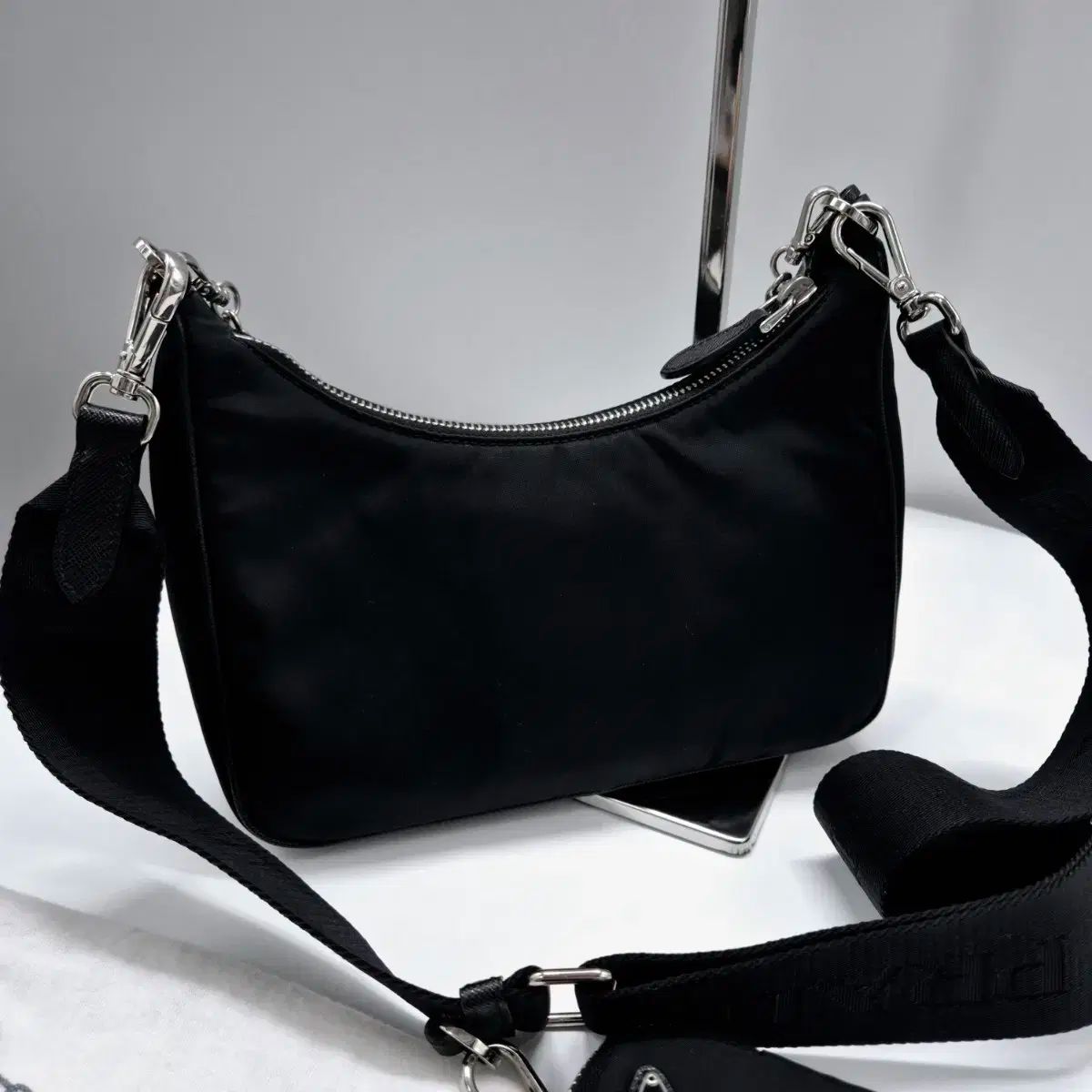 美品 PRADA プラダ テスート ホーボー 黒 ナイロン ショルダーバッグ 楽天市場】PRADA プラダ ホーボー チェーン 2WAY ショルダーバッグ RE